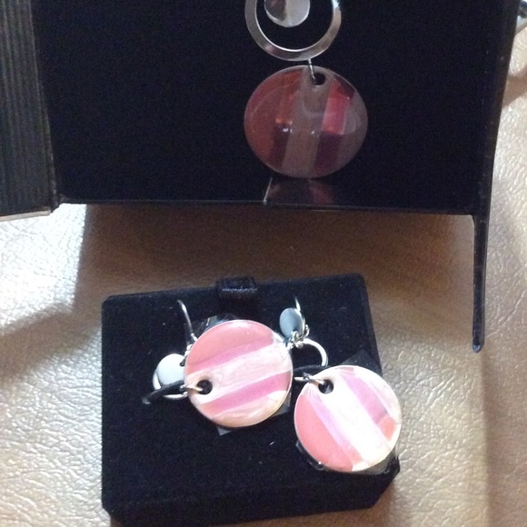 Jewelry - Pink Medallion Necklace and Earrings